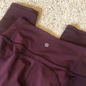 Maroon Lululemon leggings